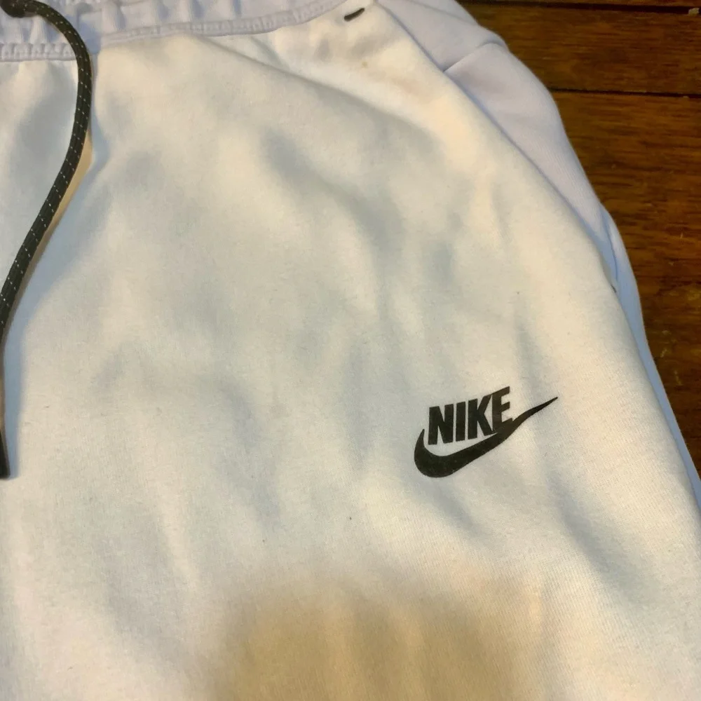 Nike Sportswear Tech Fleece Joggers - Picture 5 of 13